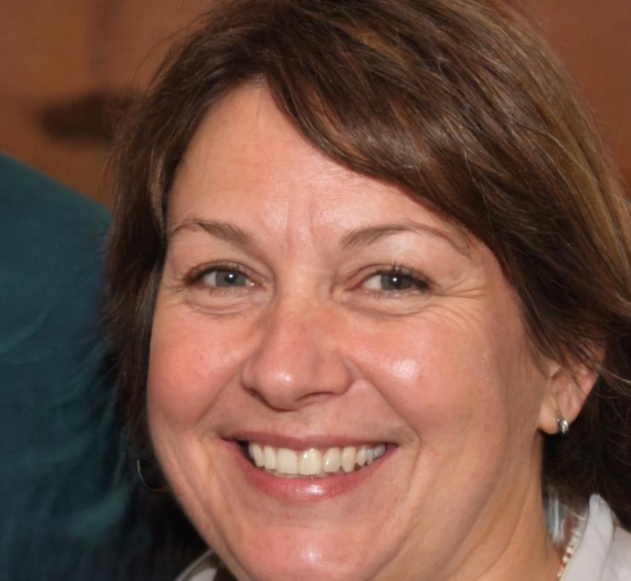 Elena Martínez Ugarte, Directora de Análisis Financiero